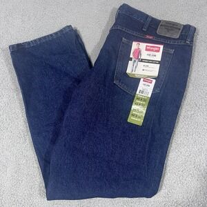 Wrangler Men's Regular Fit Dark Wash Straight Leg Flex Blue Jeans Size 44x32 NWT